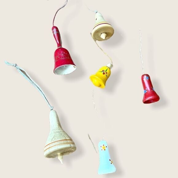 Bundle of 6 Vintage Wooden Christmas Bells - Picture 1 of 16